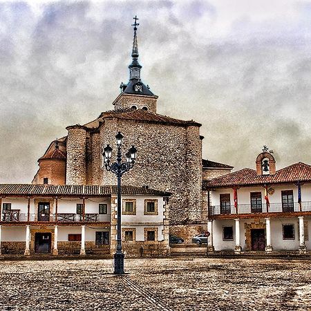 Alojamiento Colmenar De Oreja Plaza Mayor 外观 照片